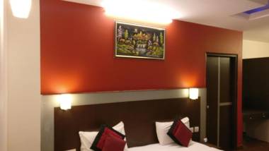 Airport Hotel Vishal Residency