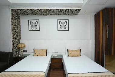 HOTEL UPPAL INTERNATIONAL "More than just a Hotel"