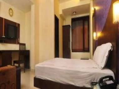 Prince Polonia Hotel