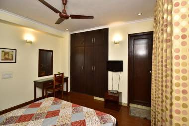 Woodpecker 2BHK Service Apartment Hauz Khas Delhi