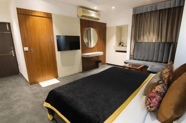 Sri Nanak Continental Hotel