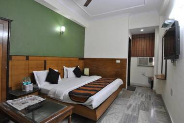 Hotel Chand Palace @ New Delhi Railway Station Delhi