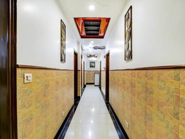 Hotel Grand Park Inn