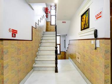 Hotel Grand Park Inn