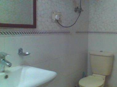 Sahara International Deluxe