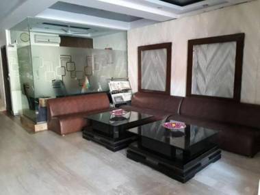 Hotel Grand Plaza - Pahar Gunj