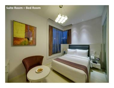 Sarovar Portico Naraina Hotel