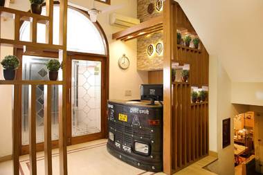 Ahuja Residency DLF Phase 2