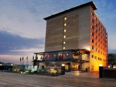 The Golden Palms Hotel - East Delhi