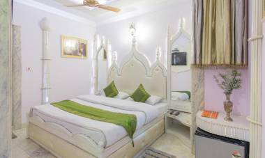 Treebo Trend Natraj Yes Please