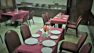 The Oakland Plaza by Orion Hotels