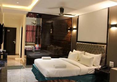 Hotel Aman Palace-Rajouri Garden