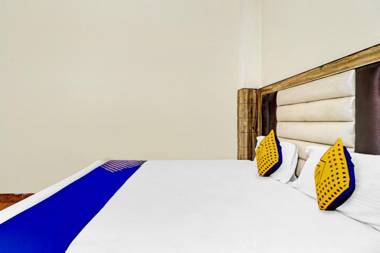 SPOT ON 82420 Hotel Anchal Dx Paharganj