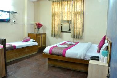 Hotel Jindal International "Budget Friendly" at New Delhi Railway Station