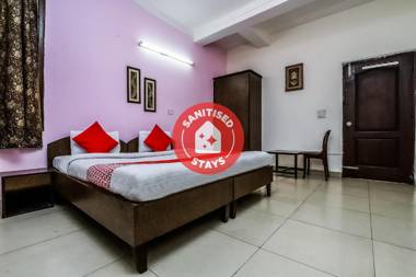 OYO 457 Hotel Mittal Residency