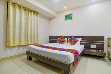 FabHotel Aashraye - Fully Vaccinated Staff