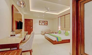 Treebo Tryst Relax Inn Patel Nagar