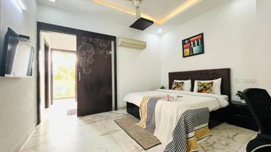 Olive Service Apartments - Greater Kailash