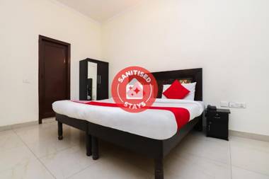 OYO 8467 Hotel Shiv Shakti Inn