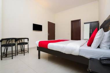 OYO 8467 Hotel Shiv Shakti Inn