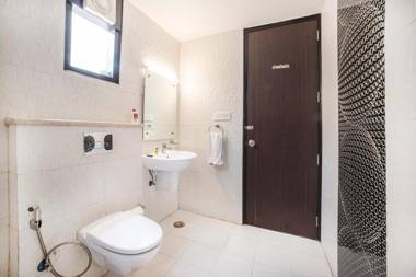 FabHotel Galaxy Patel Nagar