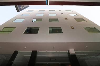 OYO 10274 Hotel Aamara