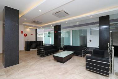 OYO 10274 Hotel Aamara