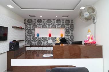 Capital O 10938 Season Grand