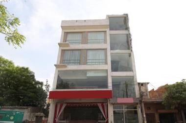 OYO Townhouse 5244 Galaxy Rooms