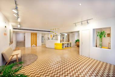 bloomrooms @ Janpath