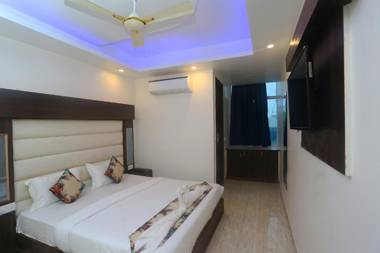 Hotel Raj Palace Mahipalpur Near IGI Airport Delhi