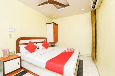 OYO 15835 Hotel City Palace