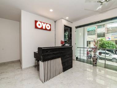 OYO 17082 Royal Galaxy