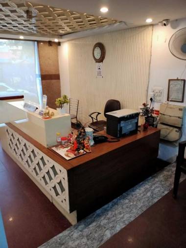 POP 88948 Hotel Ambrosia