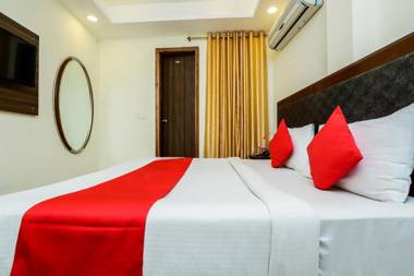 Hotel king Near IGI Airport