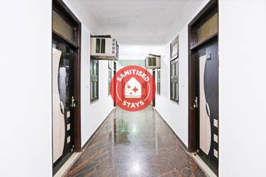 Capital O 29375 Hotel Rainbow Villa