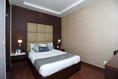 Capital O 14768 The Grand Vikalp