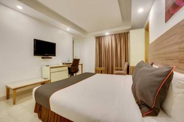 Collection O 30095 Nauroji Nagar Marg