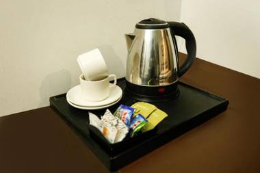 Airport Hotel Tashree