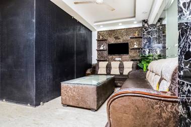 OYO 37843 Hotel Stay Inn