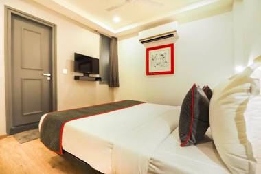 Oyo Townhouse 331 Vat Hotels