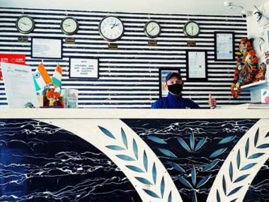 Gracious by Vishesh Hotels & Home Stay