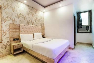 OYO 43970 Hotel Sona International