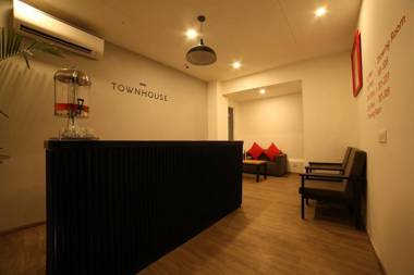 OYO townhouse 057 Gujranwala Town