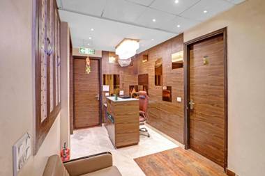 OYO Flagship 43684 CITY HEART