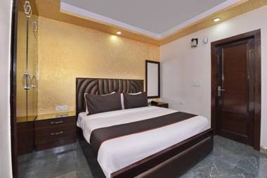 Collection O 50134 Nk Residency Kalkaji