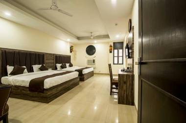 Hotel Mahajan International Delhi Airport