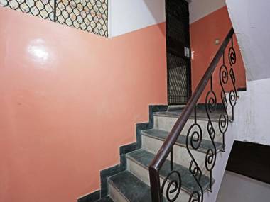 OYO 46570 K Residency