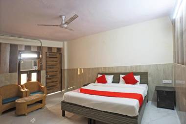 OYO Flagship 49221 Hotel Lemonade