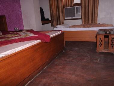 Hotel PG International